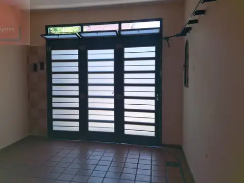 Casa en Venta en Martin Coronado, USD 148.000