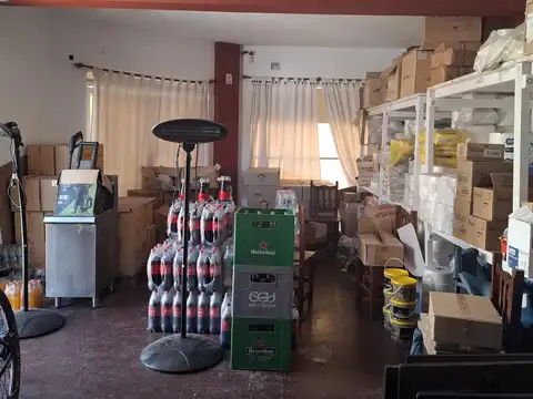 Local en Venta 40 años