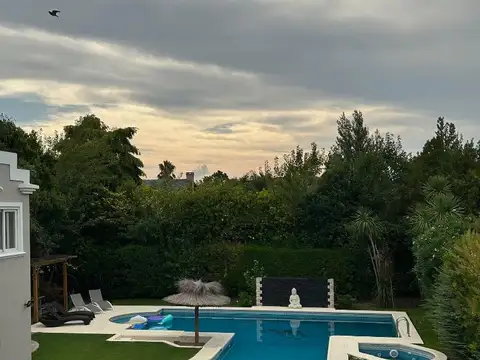 Casa en Venta en Septiembre, USD 590.000