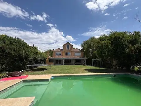 Casa en Venta en Santa Barbara, USD 700.000