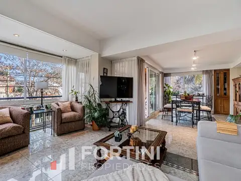 Departamento en Venta en Villa Ballester, USD 215.000