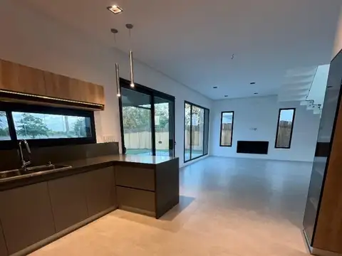 Casa en Venta A Estrenar