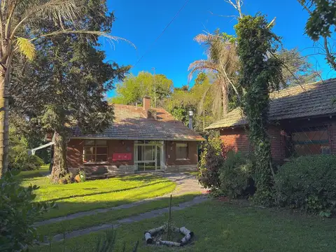 Hermosa Casa 4 Amb + Escritorio, quincho, parque y cochera