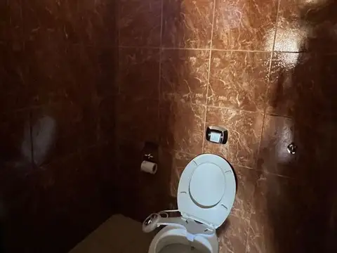 Depto Tipo Casa en Venta con 1 cocheras