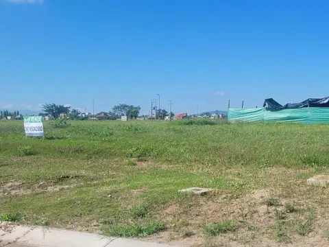 Terreno en  La Verbena - Calle 30 Lote 4