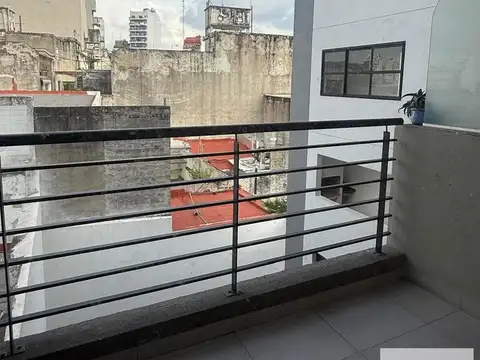 Roseti e/ Avenida Federico Lacroze y Teodoro García
