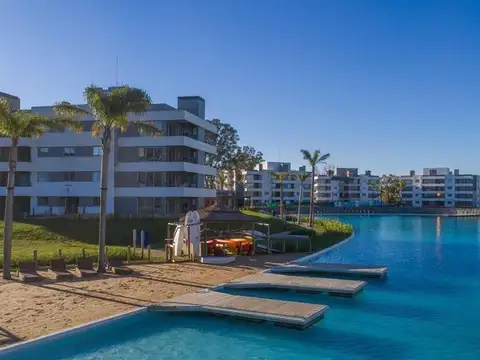 Departamento 2 ambientes en barrio privado en Pilar