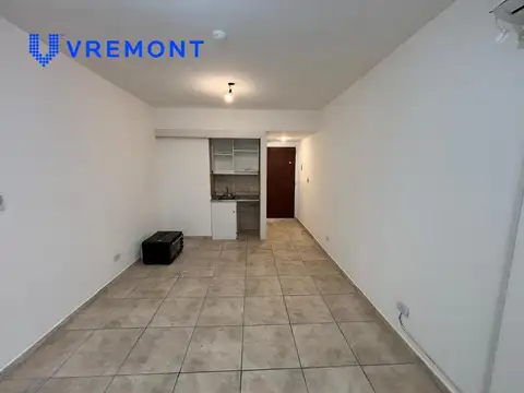 Esmeralda al 700 / Retiro / Oficina, Monoambiente Apto Vivienda / Venta