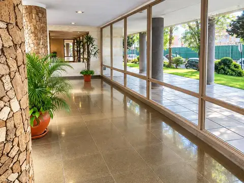 Departamento en Alquiler en Tapiales, $ 600.000