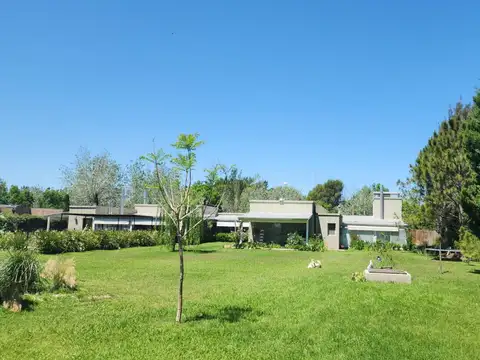 Casa en Alquiler de 4 dormitorios