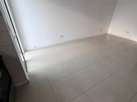 Departamento en Venta en Ramos Mejia, USD 62.000