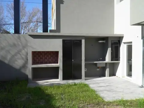 Casa en Venta en City Bell, USD 140.000