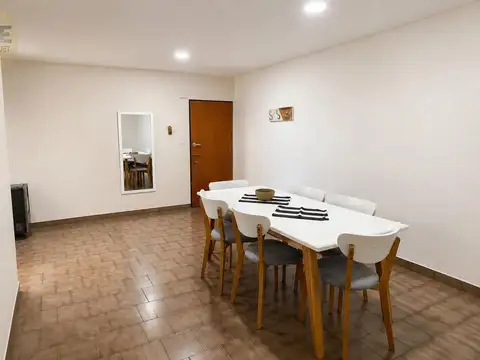 Departamento en Alquiler en Tolosa, $ 550.000