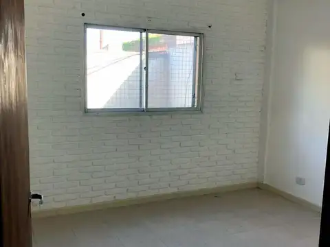 Depto. 3 ambientes. Muy lumino. Excelente ubicacion! Jonte y Andres Lamas