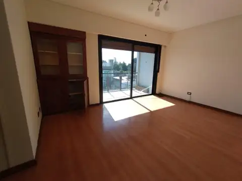 Departamento en Venta en Adrogue, USD 119.000