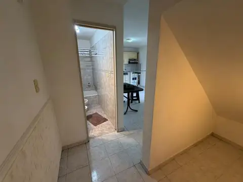 VENTA DEPTO TIPO CASA DOS AMB CON PATIO. APTO CREDITO