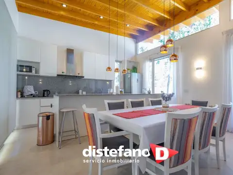 Casa en Alquiler Temporal de 4 dormitorios