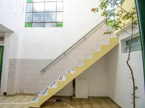 Depto Tipo Casa en Venta 25 años