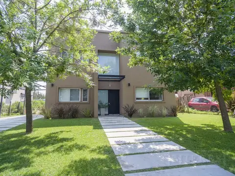 Casa en venta sobre Lote Interno - La Comarca, Bancalari