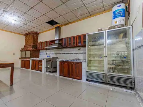 Galpon en Alquiler en Las Delicias, $ 1.500.000