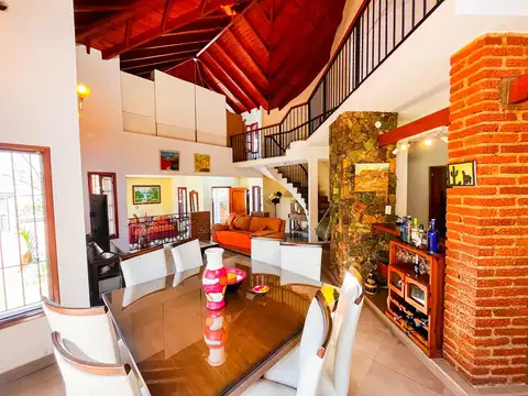 Casa en Venta de 6 dormitorios