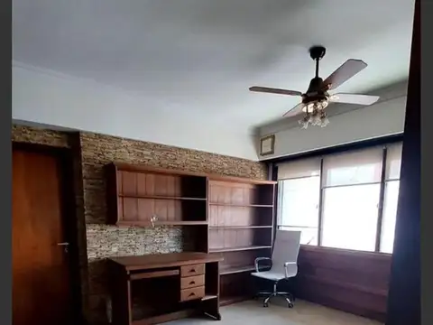 La Rioja y 25 de Mayo