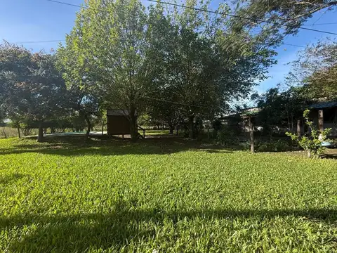CASA QUINTA EN VENTA, EN COLONIA CAROLINA
