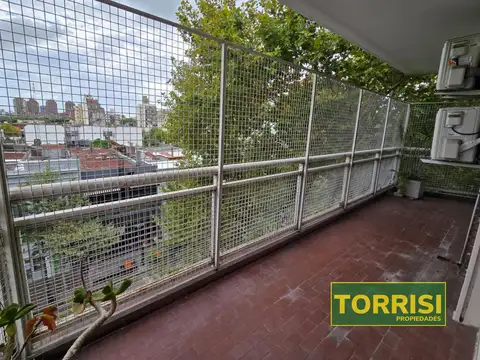 Departamento 4 ambientes con 3 baños