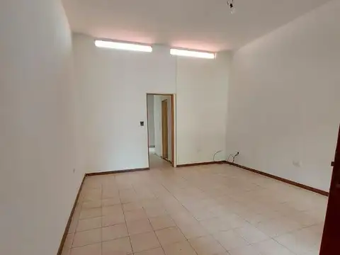 Depto Tipo Casa en Alquiler de 2 dormitorios