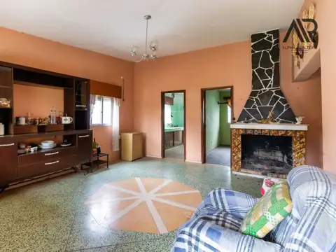 Casa en venta c/ cochera en Bella Italia