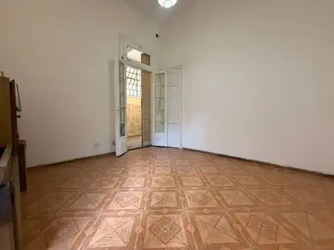 Depto Tipo Casa en Venta 45 años