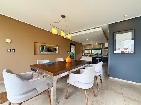 Casa en Venta en Arenas del Sur, USD 390.000