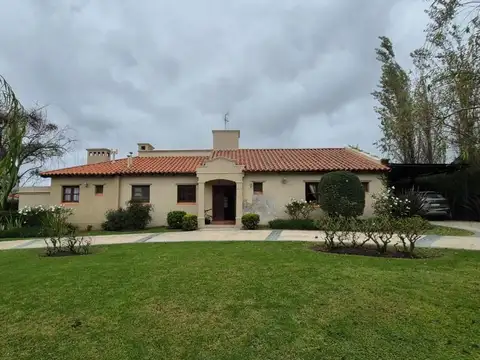 Casa en Venta en el Club de Campo el Tipal