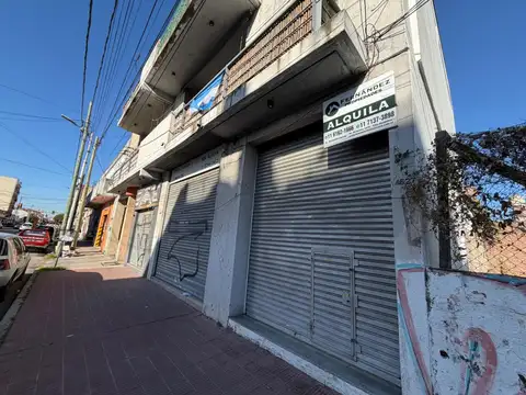 Local en Alquiler en Villa Dominico, $ 400.000