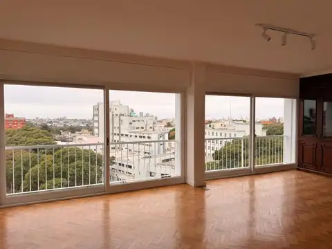 Departamento en Alquiler de 4 dormitorios