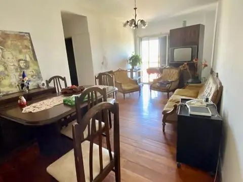 Departamento de 3 ambientes en Barrio Guemes