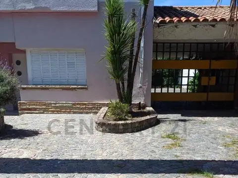 Rodriguez Peña 100