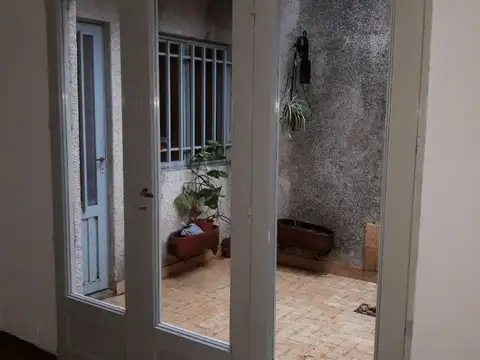 RICCHIERI 400: "EXCLUSIVO USO COMERCIAL" ALQUILO LOCAL CON CASA 3 HABITACIONES