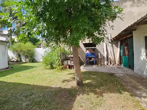 Depto Tipo Casa en Venta de 5 ambientes