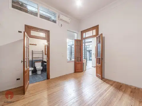 Depto Tipo Casa en Venta 40 años