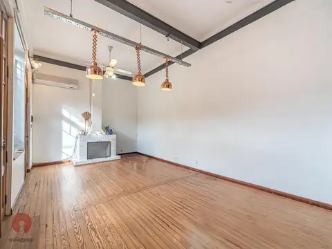 Depto Tipo Casa en Venta de 2 dormitorios