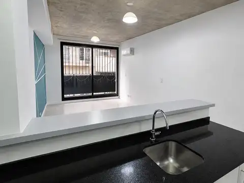 Alquiler Departamento 1 ambiente en San Telmo con balcón