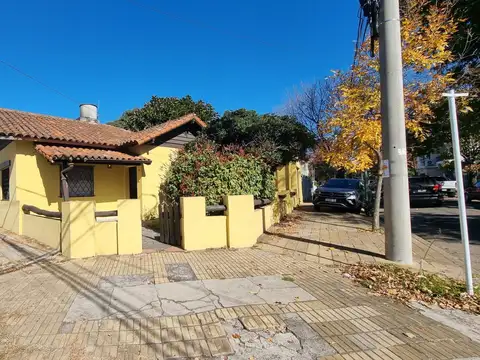 Casa 3amb c/cochera y patio en San Isidro