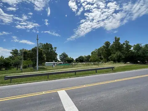 Terreno en Venta 50  mts Fondo