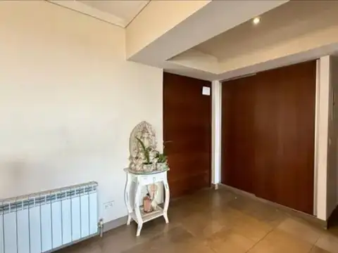 Departamento en Venta de 6 ambientes