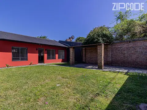 Casa 3 ambientes con 1 baño