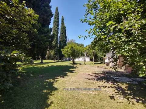 La Lonja Km 47 a 1 Cuadra de Calle Chile y a 900 m de Colectora. Gran Lote 3727 m² C/salida a 3callesTerreno en venta en Pilar