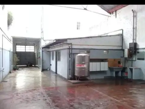 Galpon en Alquiler en Caballito Norte, $ 2.500.000