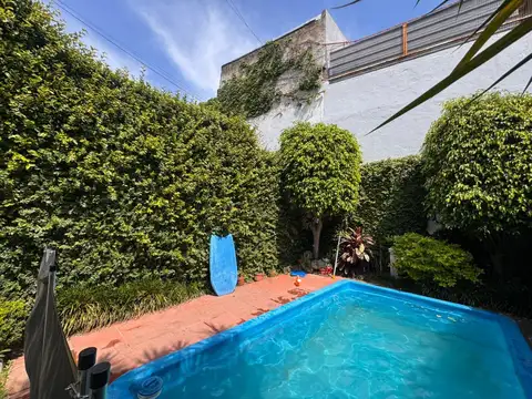 Depto Tipo Casa 4 ambientes con 2 baños