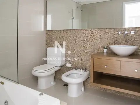 Terraza de Villa Brava, A pasos del mar. Departamento de 3 dorm. en venta